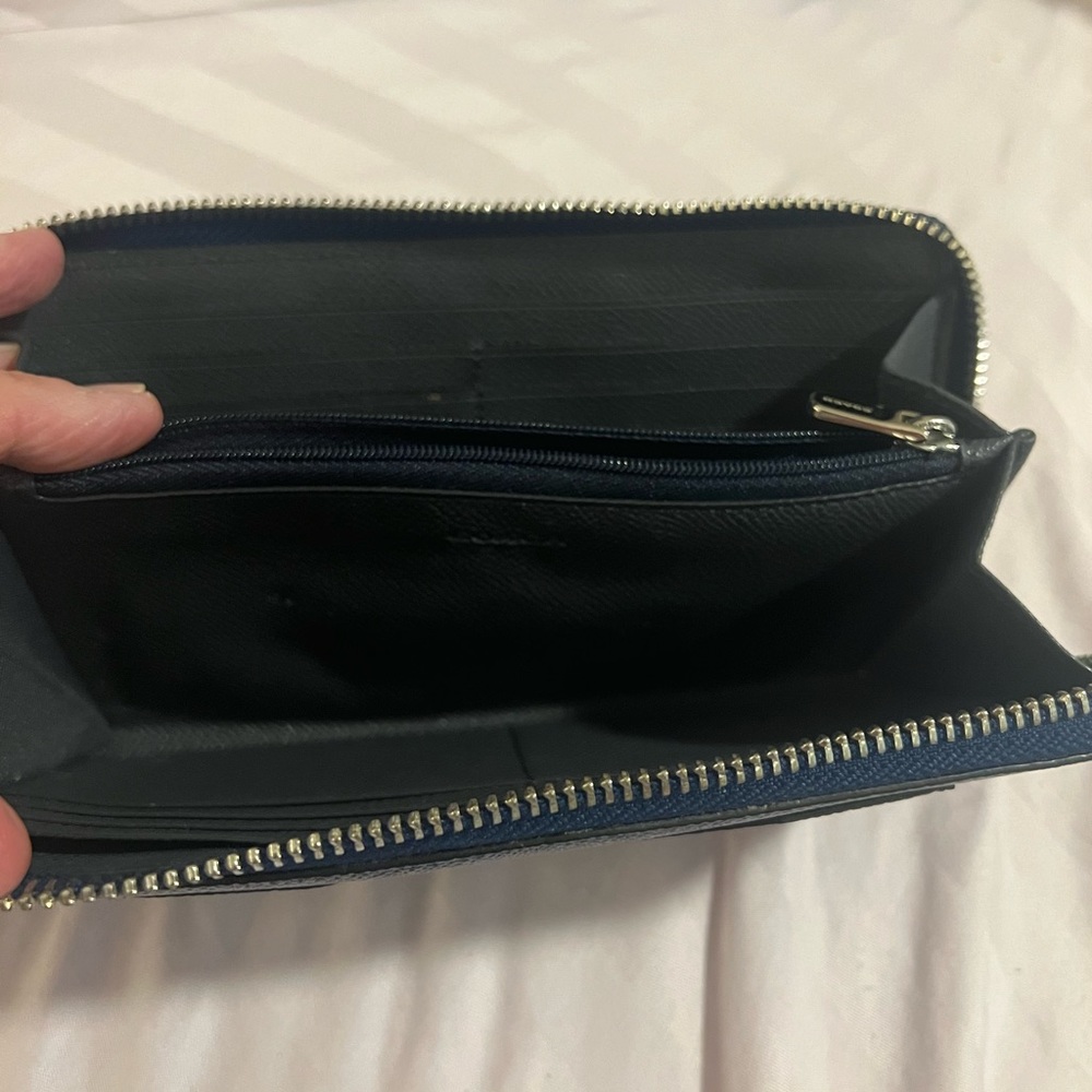 Blue wallet - Picture 4 of 4
